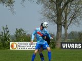 S.K.N.W.K. 3 - FC De Westhoek '20 4 (comp.) seizoen 2021-2022 (44/108)